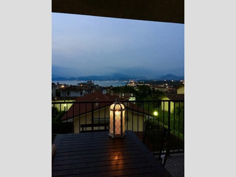 Trilocale in Vendita a Peschiera del Garda, 450'000€, 150 m², arredato