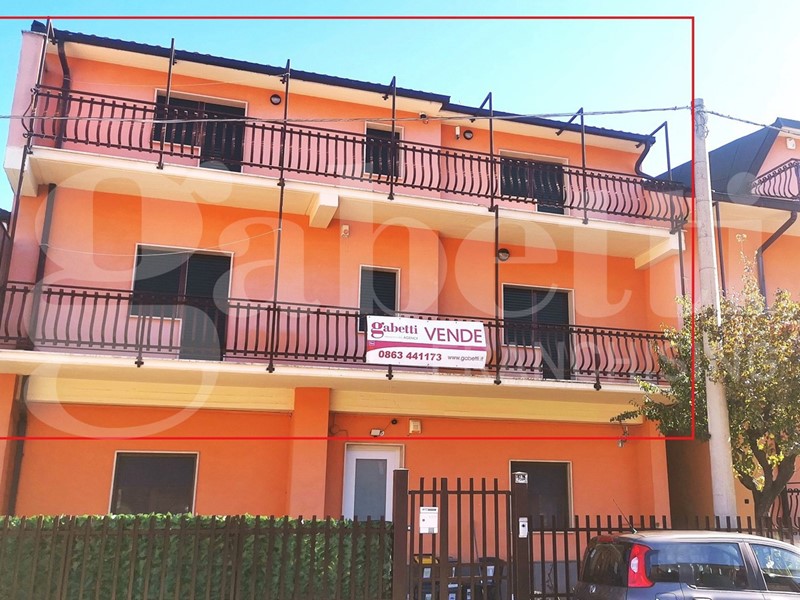 Appartamento in Vendita a Avezzano, 149'000€, 180 m²