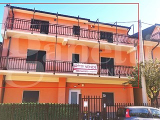 Appartamento in Vendita a Avezzano, 149'000€, 180 m²