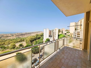 Quadrilocale in Affitto a Agrigento, 455€, 151 m², arredato