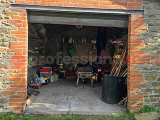Appartamento in Vendita a Arezzo, 279'000€, 201 m², arredato