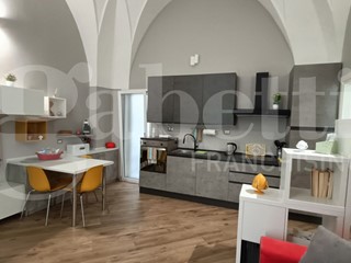 Bilocale in Affitto a Brindisi, 800€, 50 m², arredato