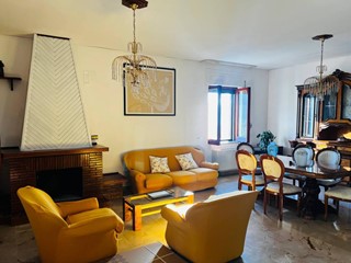 Trilocale in Affitto a Roccadaspide, 400€, 60 m², arredato