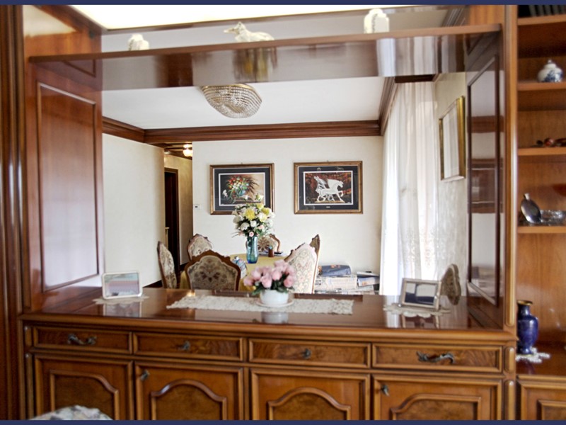 Appartamento in Vendita a Milano, 850'000€, 183 m²