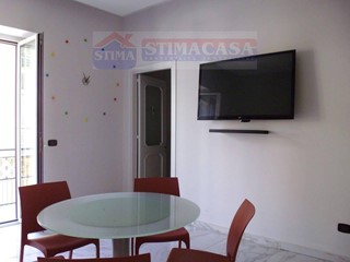 Ufficio in Affitto a Afragola, 900€, 140 m²