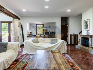 Casa Indipendente in Vendita a Cerveteri, zona Valcanneto, 310'000€, 182 m²