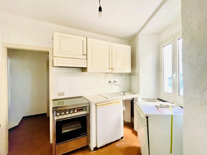 Quadrilocale in Vendita a Arcola, zona Arcola paese, 65'000€, 70 m²