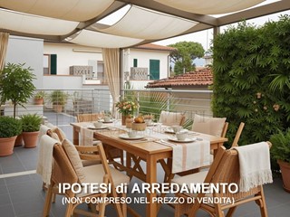 Appartamento in Vendita a Pietrasanta, zona Marina Di Pietrasanta, 720'000&euro;, 95 m²