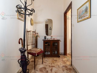 Trilocale in Vendita a Siracusa, zona PANAGIA, 75'000€, 98 m²