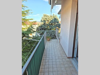 Appartamento in Vendita a Vicenza, 174'000&euro;, 120 m², con Box