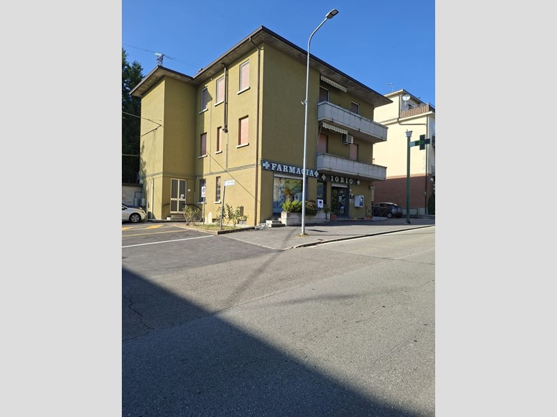 Quadrilocale in Vendita a Solignano, 70'000&euro;, 76 m²