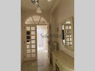 Quadrilocale in Affitto a Barletta, 620€, 135 m², arredato