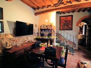 Casa Indipendente in Vendita a Vecchiano, zona Nodica, 180'000€, 85 m², arredato