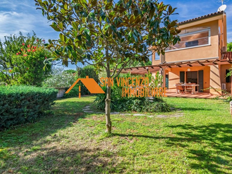 Villetta a schiera in Vendita a San Vincenzo, 370'000€, 60 m², arredato