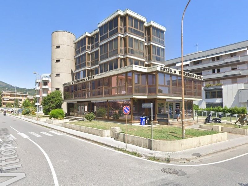 Ufficio in Vendita a Cascina, 103'680€, 185 m²
