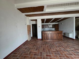 Quadrilocale in Vendita a Monteroni d'Arbia, zona Monsindoli, 177'000€, 109 m²