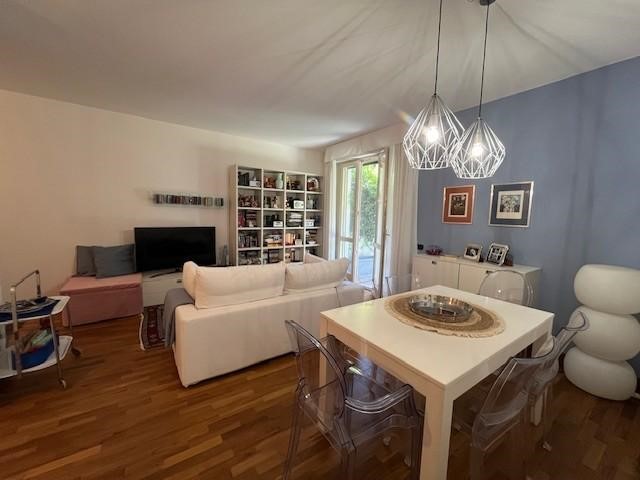 Trilocale in Vendita a Viareggio, 360'000€, 76 m², arredato