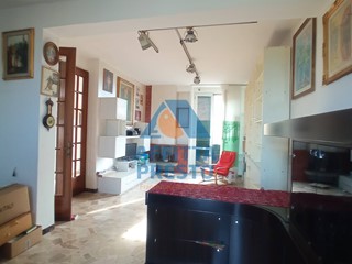 Casa Semi Indipendente in Vendita a San Miniato, 290'000€, 246 m²