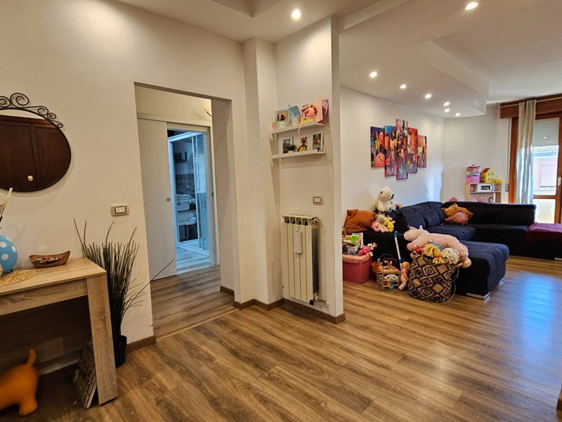 Trilocale in Vendita a Pavullo nel Frignano, 160'000€, 120 m²