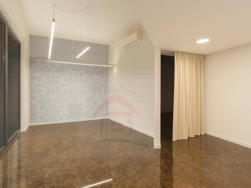 Immobile commerciale in Affitto a Trento, 1'800&euro;, 60 m²
