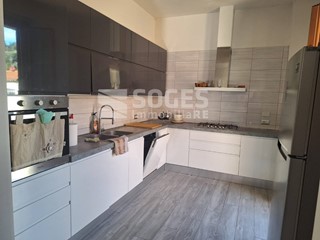 Trilocale in Vendita a Pontassieve, 220'000€, 65 m²