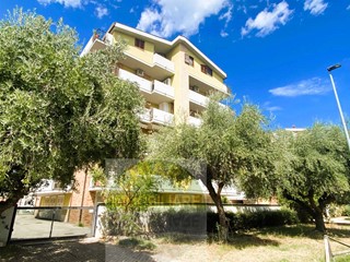 Appartamento in Vendita a Montesilvano, 395'000&euro;, 160 m²