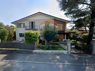 Casa Semi Indipendente in Vendita a Roncadelle, 108'750€, 151 m²