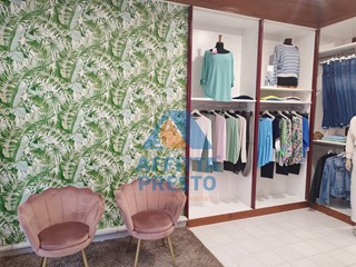 Attività commerciale in Vendita a Fucecchio, 35'000€, 100 m²