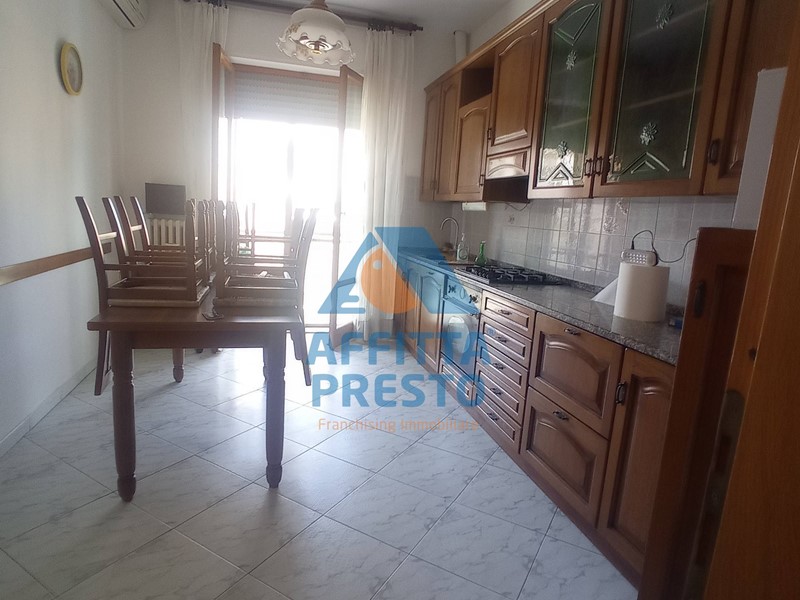 Quadrilocale in Affitto a Certaldo, 600€, 96 m²