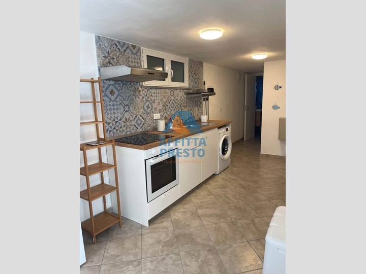 Bilocale in Affitto a Pisa, 750€, 50 m²