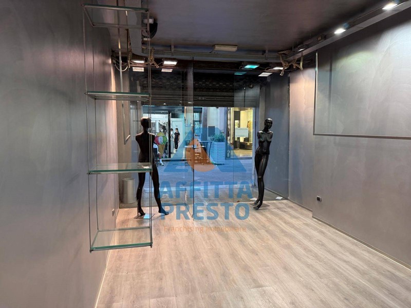 Attività commerciale in Affitto a Empoli, 1'000&euro;, 90 m²