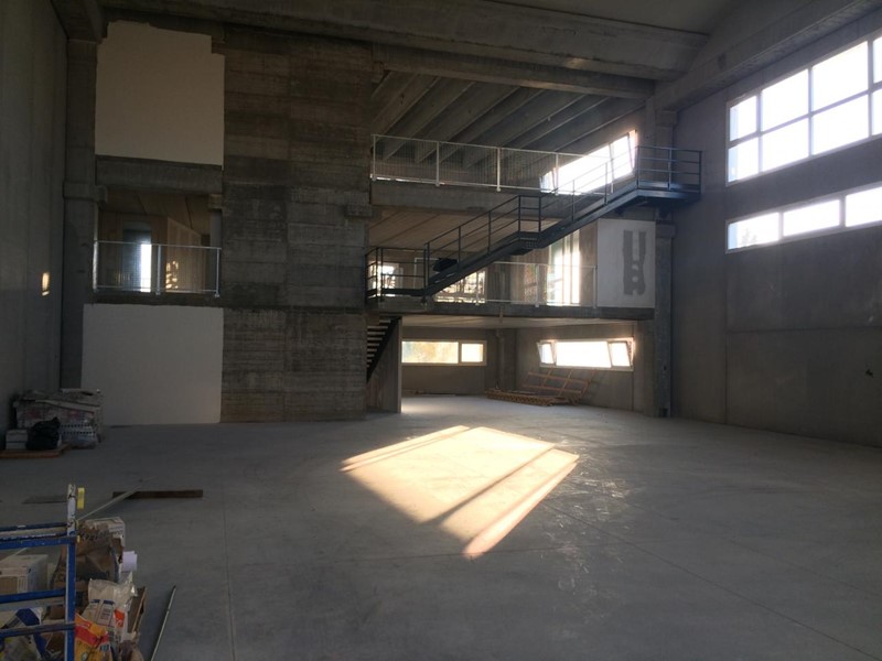 Capannone in Affitto a Empoli, 3'000&euro;, 850 m²