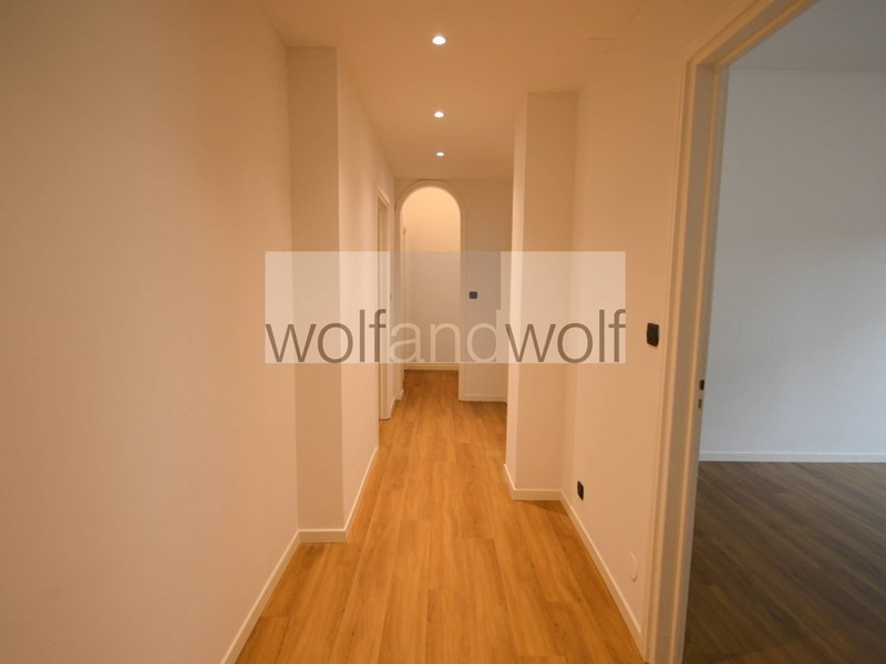 Bilocale in Affitto a Milano, 1'750€, 72 m²