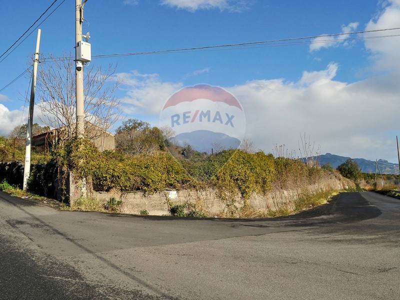 Terreno agricolo in Vendita a Fiumefreddo di Sicilia, 80'000&euro;, 15300 m²