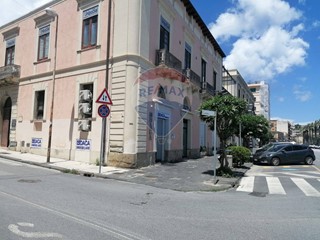 Appartamento in Vendita a Milazzo, 290'000€, 226 m²