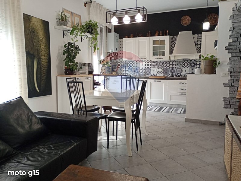 Appartamento in Vendita a Mantova, 160'000&euro;, 122 m²