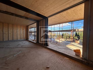 Trilocale in Vendita a Desenzano del Garda, 490'000&euro;, 125 m²