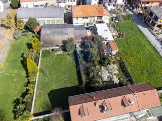 Monolocale in Vendita a Roncello, 60'000€, 88 m²
