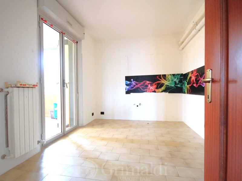 Appartamento in Vendita a Genova, 93'000€, 100 m²