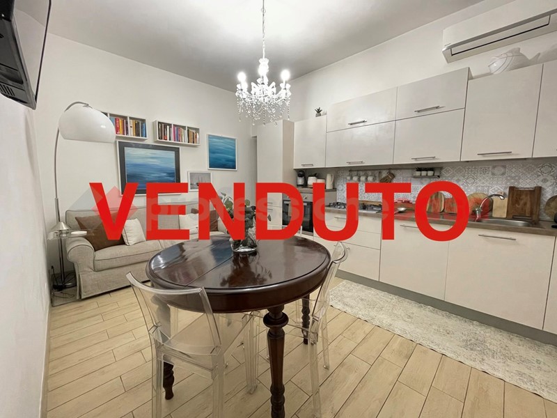 Bilocale in Vendita a Cesano Boscone, 142'000&euro;, 55 m²