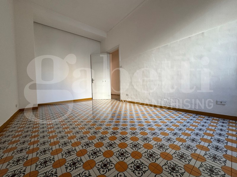 Appartamento in Vendita a Lecce, 245'000€, 170 m²