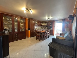 Attico in Vendita a Misterbianco, zona Centro, 129'000€, 110 m², con Box