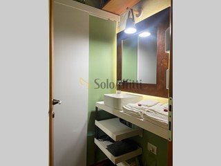 Ufficio in Affitto a Firenze, zona Alberti/ Bellariva, 1'000€, 55 m², arredato