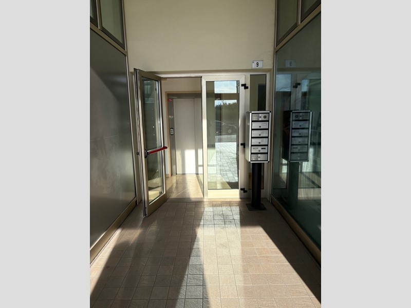 Ufficio in Vendita a Savignano sul Rubicone, 1'000&euro;, 110 m²