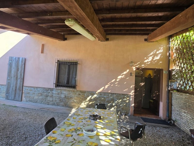 Casa Semi Indipendente in Vendita a Sogliano al Rubicone, 270'000€, 120 m²