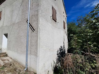 Casa Semi Indipendente in Vendita a Sant'Agata Feltria, 58'000€, 130 m²