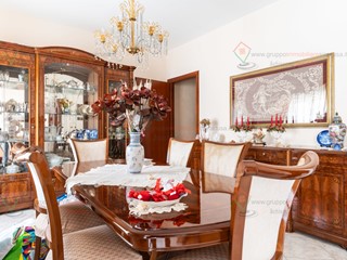 Trilocale in Vendita a Siracusa, zona Belvedere CittÃ  Giardino, 78'000€, 108 m²