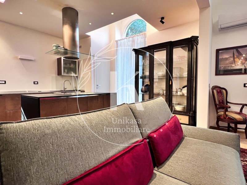 Appartamento in Vendita a Quiliano, zona Valleggia, 398'000€, 144 m²