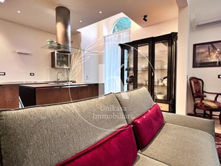 Appartamento in Vendita a Quiliano, zona Valleggia, 398'000€, 144 m²