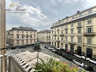 Appartamento in Vendita a Torino, 650'000&euro;, 155 m²